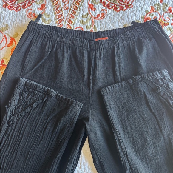 Oh My Gauze! Pants - Oh My Gauze! Black Gauze Pants  Size L
